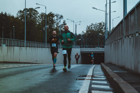 Supplementierung für Ausdauersportler  Kraftsportler